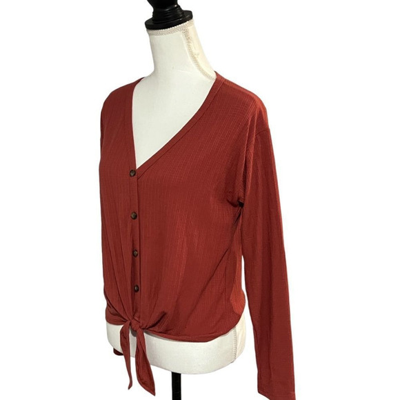 Caution to the Wind size L EUC tie front top - Picture 3 of 7